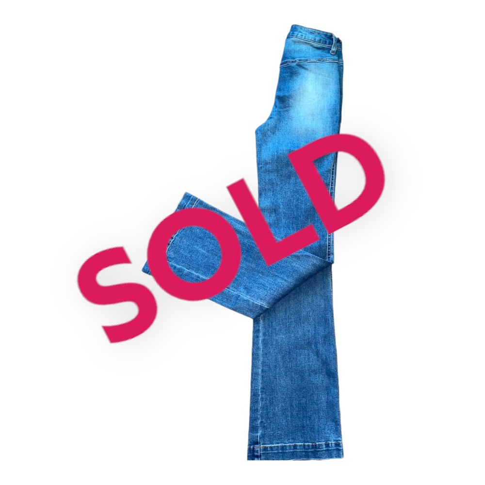 NWOT Indigo Rein stretch flare jeans Sz. 0  W23 x L32.5 SUPER CUTE!!!